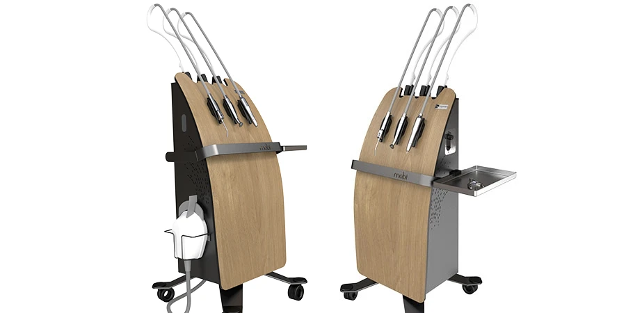 Console de pédicurie Mobi avec façade bois vue de trois quart droit et gauche