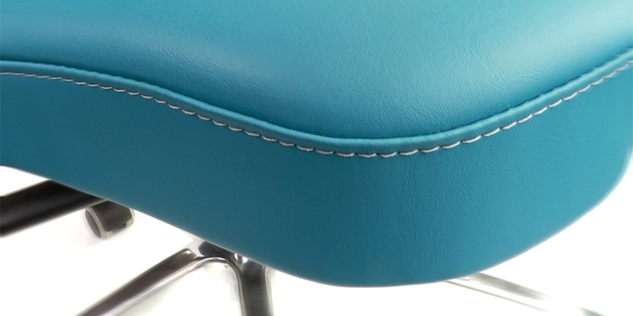 zoom sur les coutures du siege mobula