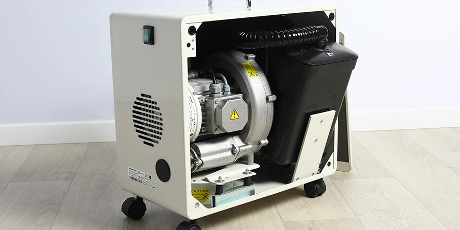 mise en situation du kit d'aspiration dans un caisson