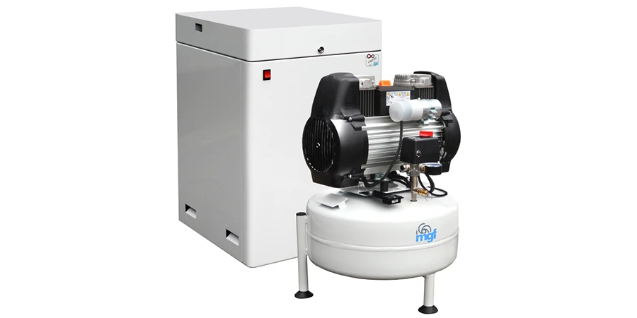 compresseur MGF G24/10 devant son caisson