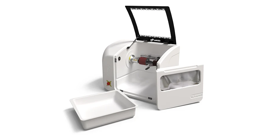 cabine cosy ouverte pour montrer l'intérieur